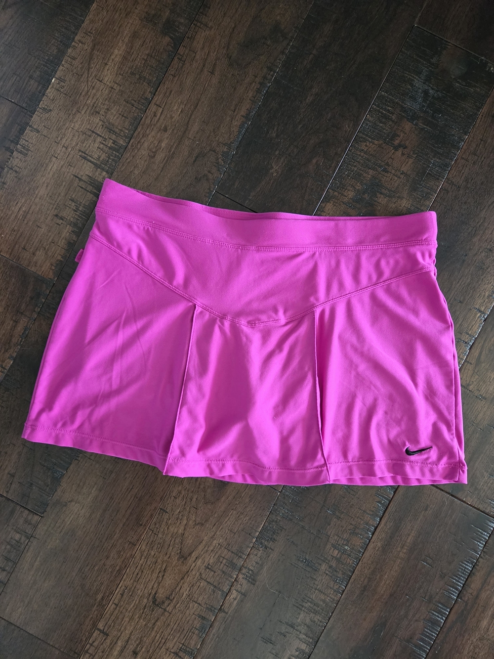 Nike Women’s Magenta Pink Tennis Skort. Size M. #SW